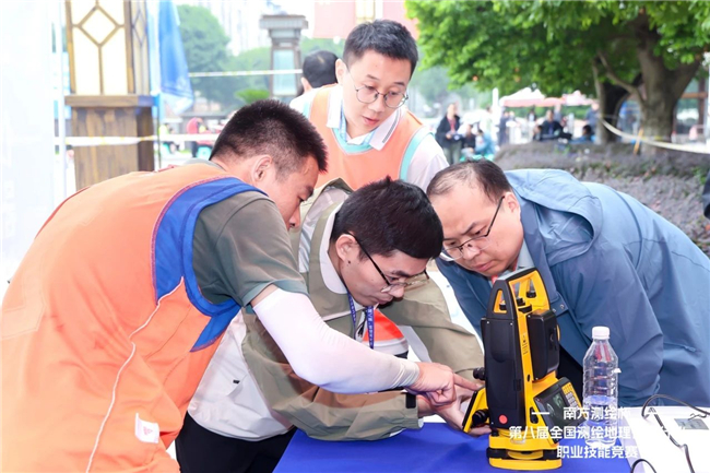 球客岛-专业足球角逐直播实时足球比分数据分析平台