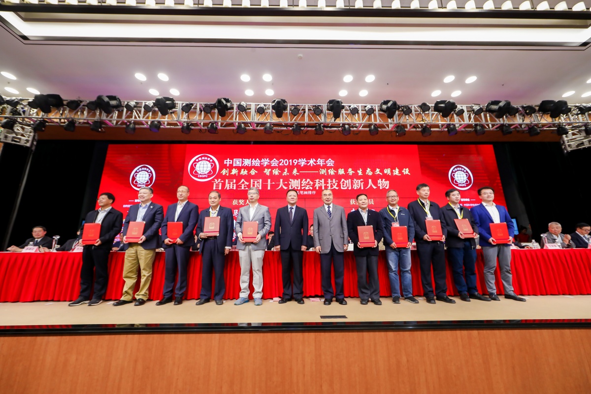 球客岛-专业足球角逐直播实时足球比分数据分析平台