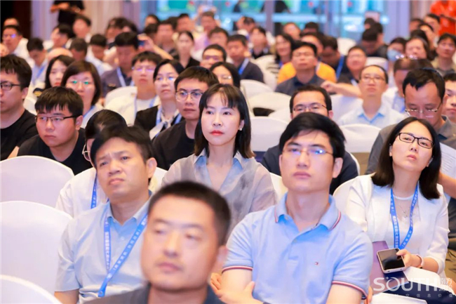 球客岛-专业足球角逐直播实时足球比分数据分析平台