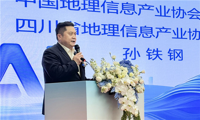 球客岛-专业足球角逐直播实时足球比分数据分析平台