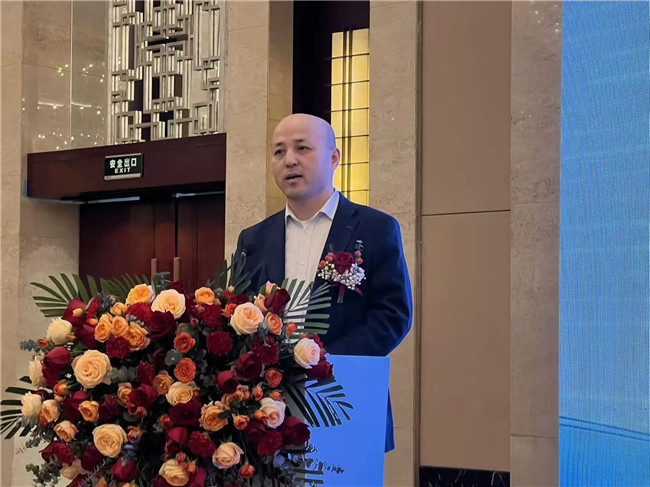 球客岛-专业足球角逐直播实时足球比分数据分析平台