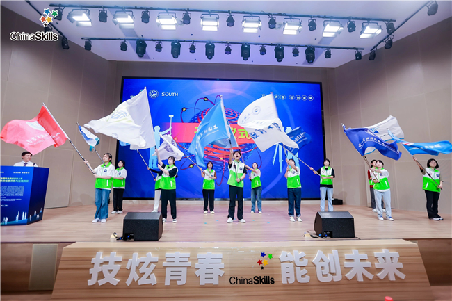 球客岛-专业足球角逐直播实时足球比分数据分析平台