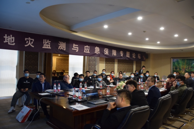 球客岛-专业足球角逐直播实时足球比分数据分析平台