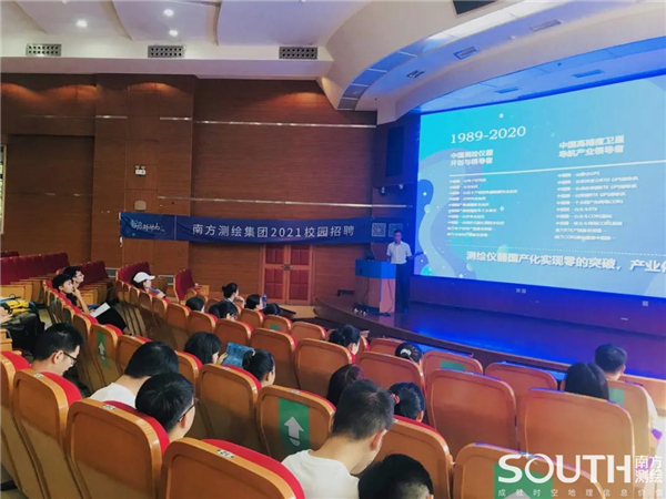 球客岛-专业足球角逐直播实时足球比分数据分析平台