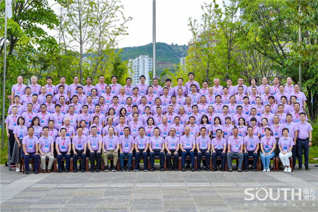 球客岛-专业足球角逐直播实时足球比分数据分析平台