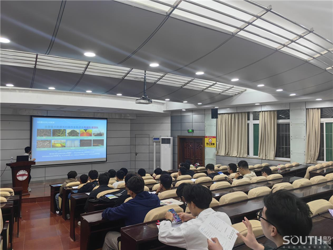 球客岛-专业足球角逐直播实时足球比分数据分析平台