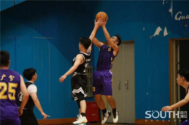 球客岛-专业足球角逐直播实时足球比分数据分析平台