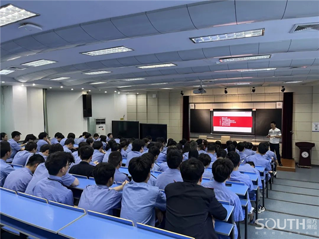 球客岛-专业足球角逐直播实时足球比分数据分析平台