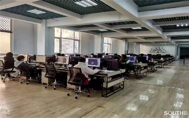 球客岛-专业足球角逐直播实时足球比分数据分析平台