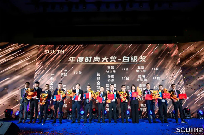 球客岛-专业足球角逐直播实时足球比分数据分析平台