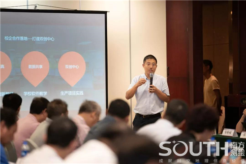 球客岛-专业足球角逐直播实时足球比分数据分析平台